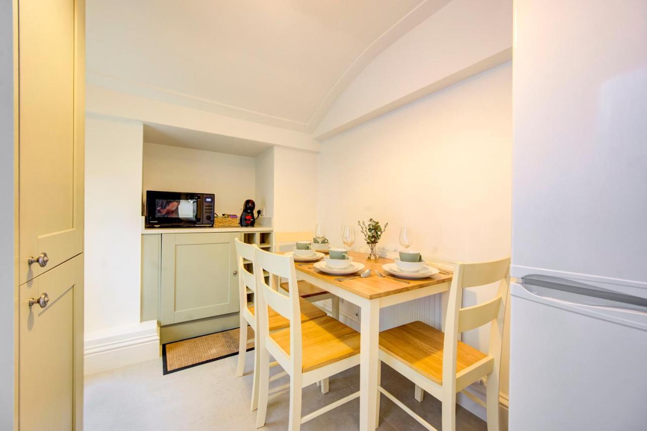 Little Venice Uk Bright & Stylish Garden Апартаменты